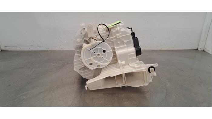 Boîtier chauffage Toyota Rav-4