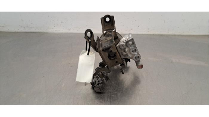 Support moteur Toyota Rav-4