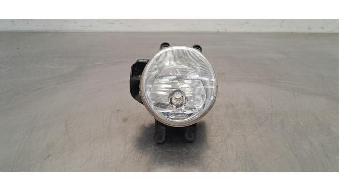 Feu antibrouillard avant gauche Toyota Rav-4