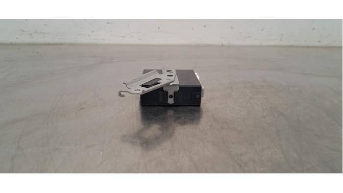 Module frein à main Toyota Rav-4
