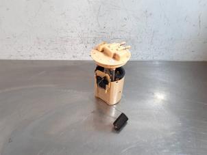 Gebruikte Tank element Pomp Ford Fiesta 7 Prijs € 133,10 Inclusief btw aangeboden door Autohandel Didier