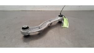 Gebruikte Triangel rechts-achter Landrover Range Rover Velar (LY) 3.0 D300 AWD Prijs € 66,55 Inclusief btw aangeboden door Autohandel Didier