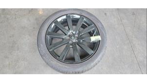 Gebruikte Velg + Band Landrover Range Rover Velar (LY) 3.0 D300 AWD Prijs € 332,75 Inclusief btw aangeboden door Autohandel Didier