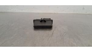 Gebruikte Adblue Computer Volkswagen Caddy IV 2.0 TDI 75 Prijs € 30,25 Inclusief btw aangeboden door Autohandel Didier