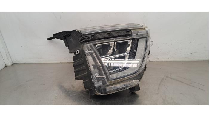Phare droit Hyundai Creta
