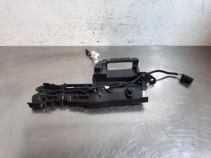 Divers en plastique Peugeot 408