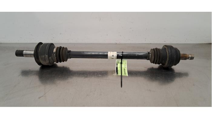Arbre de transmission arrière droit Mercedes C-Klasse