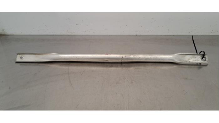 Support partie avant Mercedes C-Klasse