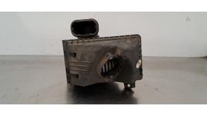 Gebruikte Luchtfilterhuis Kia Sportage (NQ5E) 1.6 T-GDI MHEV 48V Prijs € 96,80 Inclusief btw aangeboden door Autohandel Didier