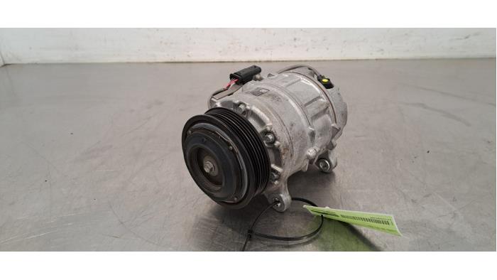 Pompe clim BMW X7