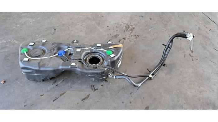 Réservoir de carburant BMW X7