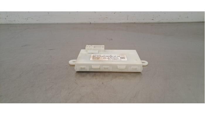 Module véhicule sans clés Mercedes C-Klasse
