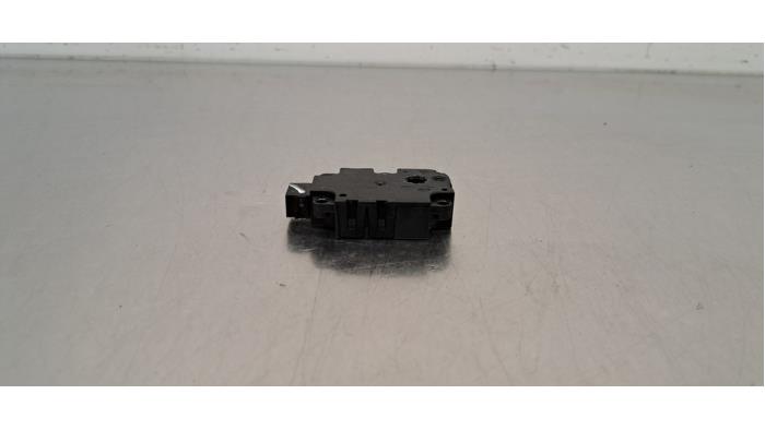 Clapet chauffage moteur Mercedes C-Klasse