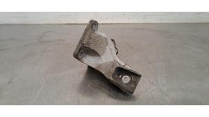 Gebruikte Motorsteun Landrover Range Rover Velar (LY) 3.0 D300 AWD Prijs € 66,55 Inclusief btw aangeboden door Autohandel Didier