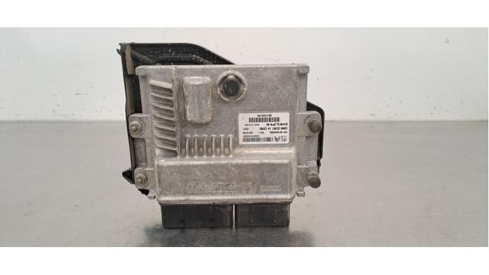 Ordinateur gestion moteur Peugeot Expert Ordinateur gestion moteur Peugeot Expert