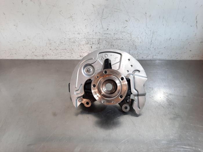 Achsschenkel links vorne Peugeot 408