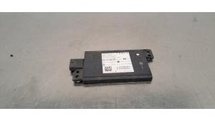 Gebruikte Bluetooth module Tesla Model 3 Standard RWD Plus, Long Range RWD Prijs € 66,55 Inclusief btw aangeboden door Autohandel Didier