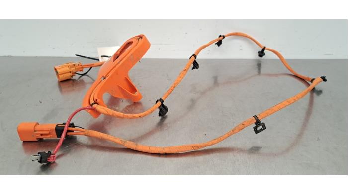 Câble haute tension Tesla Model 3
