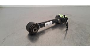 Gebruikte Draagarm links-achter Tesla Model 3 Standard RWD Plus, Long Range RWD Prijs € 48,40 Inclusief btw aangeboden door Autohandel Didier