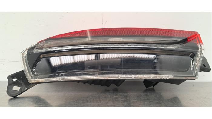 Mistachterlicht Tesla Model 3