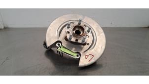 Gebruikte Fusee links-achter Tesla Model 3 Standard RWD Plus, Long Range RWD Prijs € 332,75 Inclusief btw aangeboden door Autohandel Didier