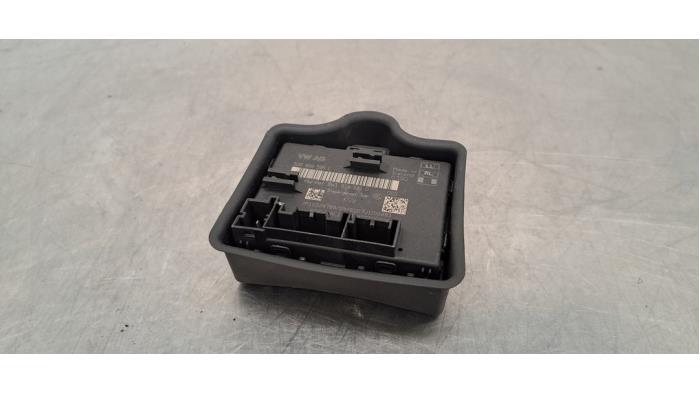 Module verrouillage central des portes Audi Q3