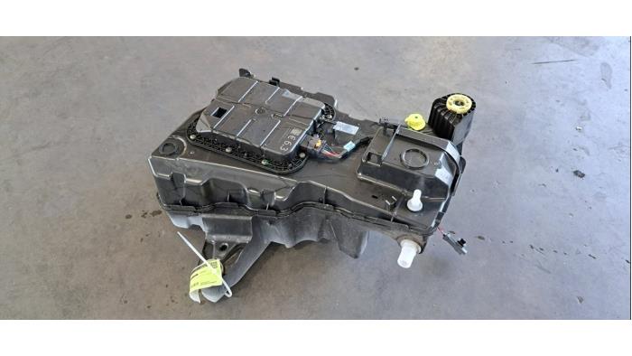 Réservoir Adblue Opel Combo