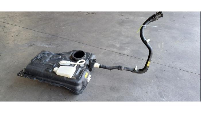 Réservoir de carburant Peugeot Partner