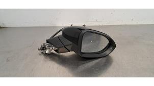 Gebruikte Buitenspiegel rechts Volkswagen Golf VIII (CD1) 2.0 GTI Clubsport 16V Prijs € 266,20 Inclusief btw aangeboden door Autohandel Didier
