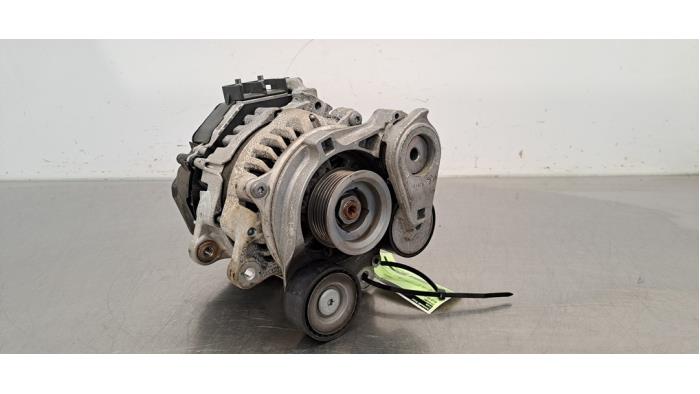 Dynamo Audi Q3