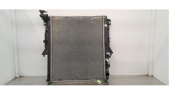 Radiateur Mitsubishi L200
