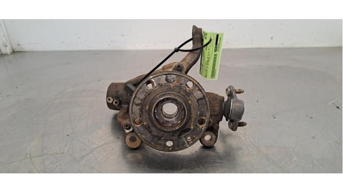 Fusee links-voor Volkswagen Golf