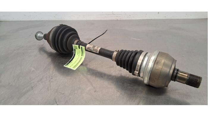 Arbre de transmission avant gauche Volkswagen Golf