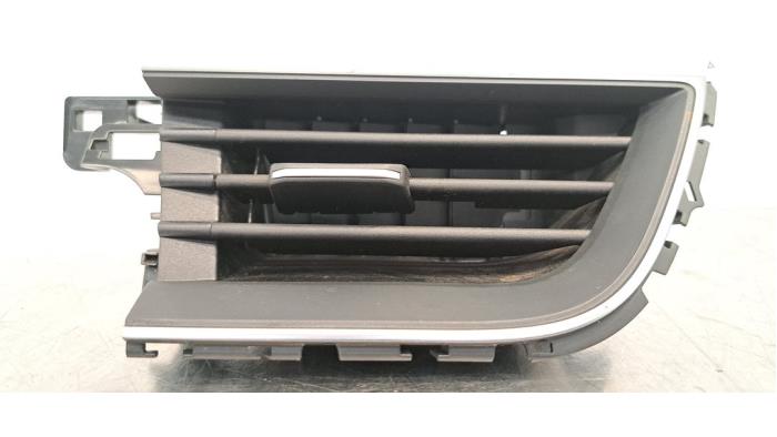 Grille aération tableau de bord Renault Captur