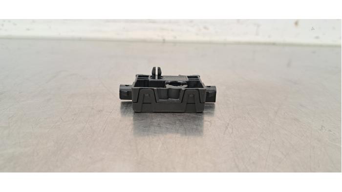 Antenne amplificateur Landrover Range Rover Sport
