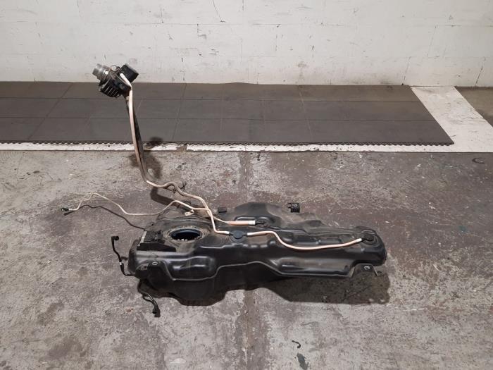 Réservoir de carburant Skoda Kamiq