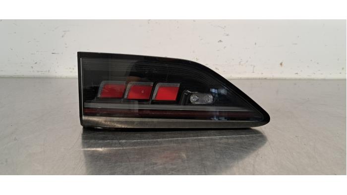 Feu arrière droit Volkswagen Golf