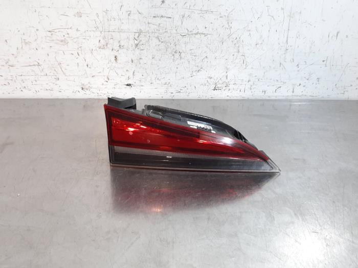 Lampă spate stânga Skoda Kamiq