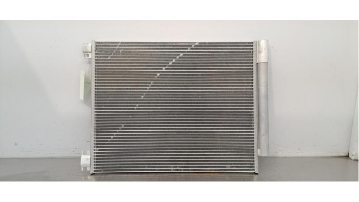 Air conditioning condenser Renault Scenic