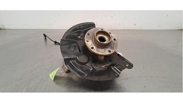 Fusee rechts-voor Renault Scenic