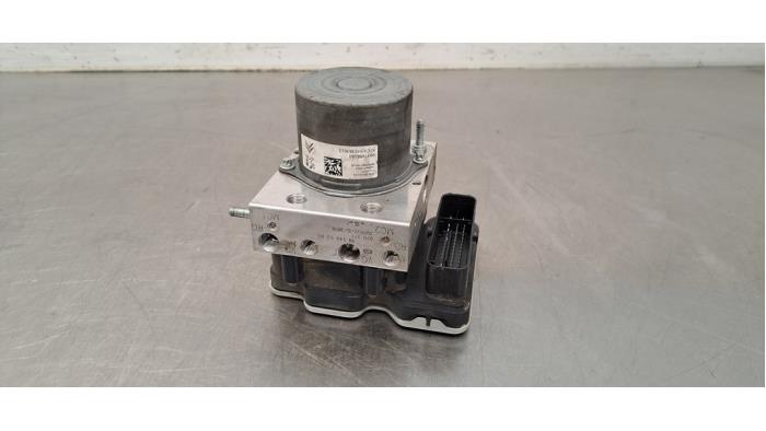 ABS Pumpe Peugeot 2008