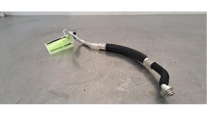 Tuyau clim Peugeot 2008