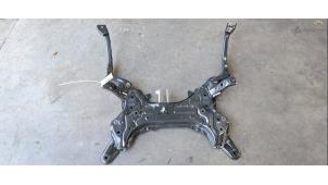 Gebruikte Subframe Toyota Yaris IV (P21/PA1/PH1) 1.5 12V Hybrid 115 Prijs € 332,75 Inclusief btw aangeboden door Autohandel Didier