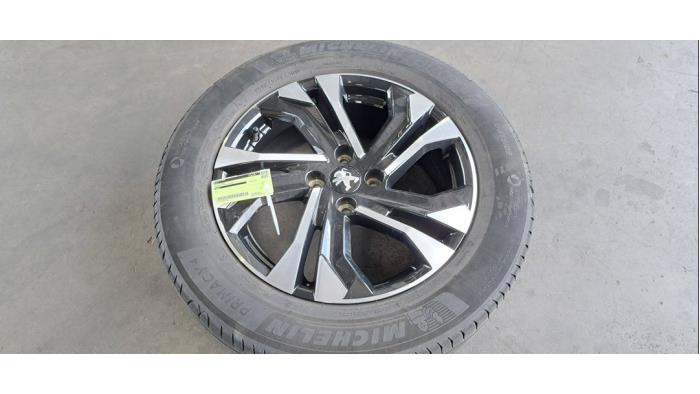 Jante + pneumatique Peugeot 2008