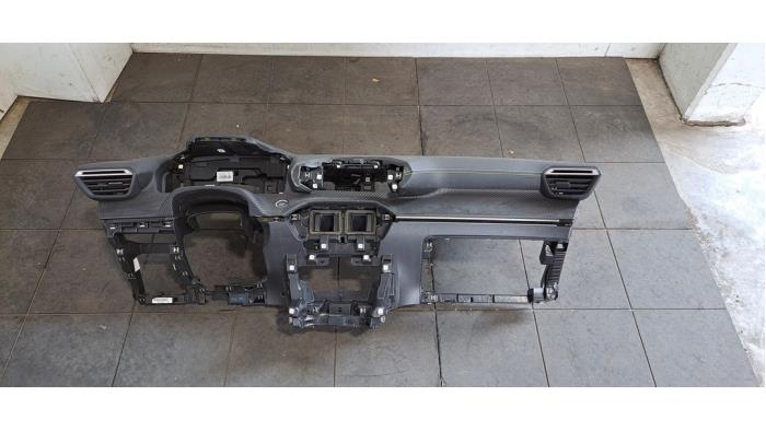 Armaturenbrett Peugeot 2008