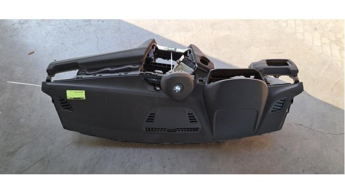 Airbag-Set + Armaturenbrett BMW X2