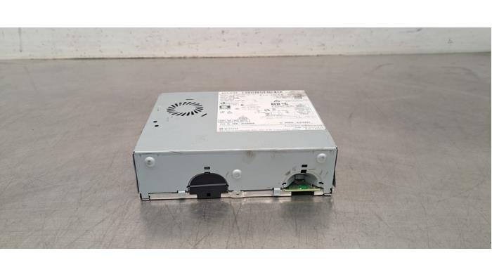 Radio module Renault Arkana