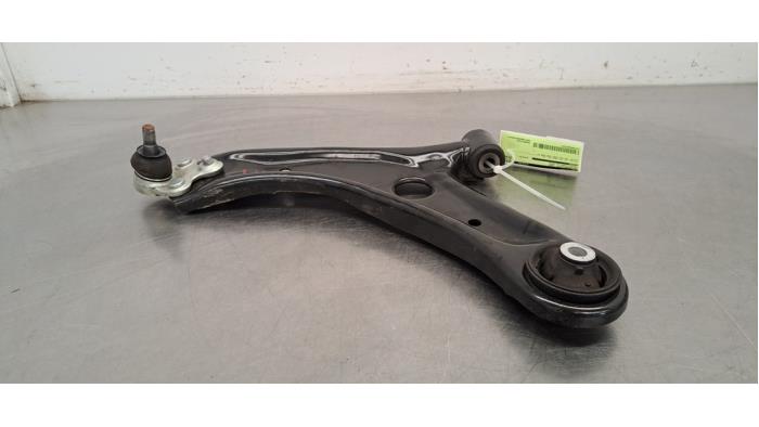 Bras de suspension avant gauche Toyota Yaris