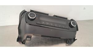 Gebruikte Airco bedieningspaneel Toyota Yaris IV (P21/PA1/PH1) 1.5 12V Hybrid 115 Prijs € 199,65 Inclusief btw aangeboden door Autohandel Didier