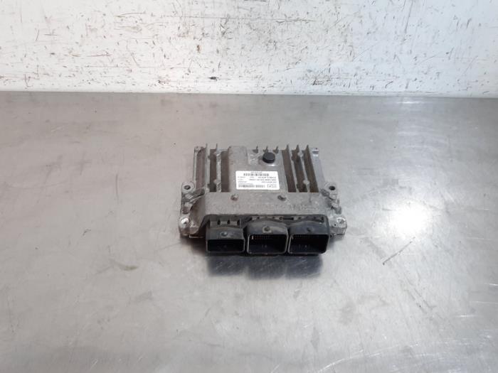 Ordinateur gestion moteur Peugeot Expert